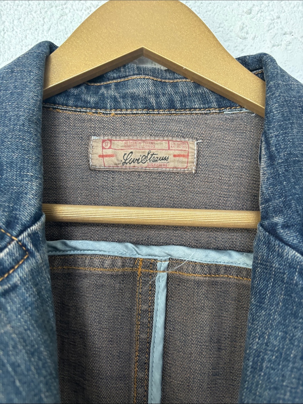 LEVIS Jean Jacket - Picture 3 of 5